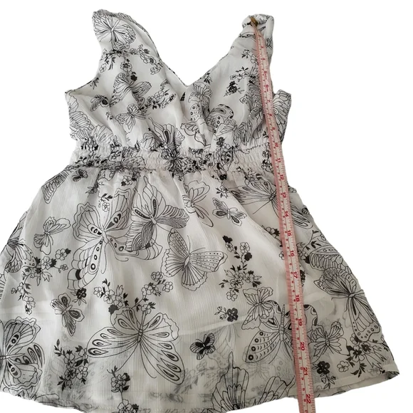 Valleygirl Butterfly Top - Picture 5 of 8